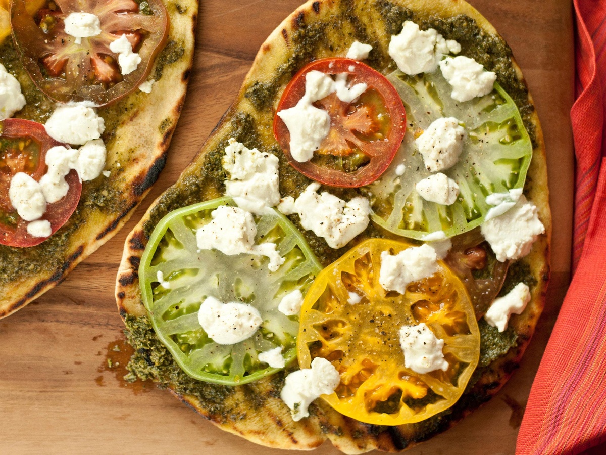 Pizza Caprese